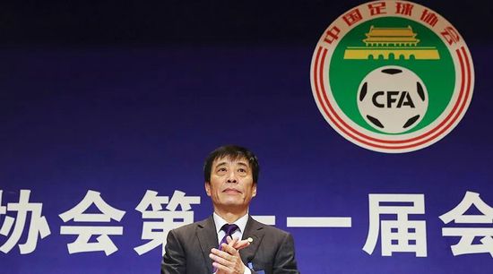 亚洲另类在线视频