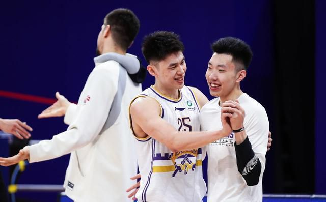 久久99亚洲网美利坚合众国